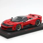 Kedvezmény Ferrari F80 2024 vitrinnel Rosso Corsa Limitált